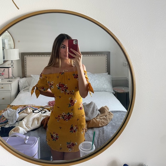 YELLOW FLORAL STRAPLESS DRESS - Picture 3 of 5